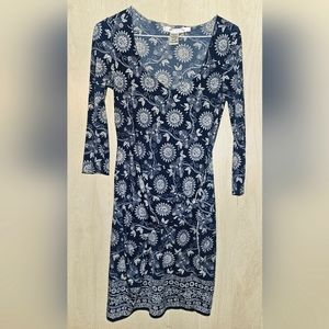 Max Studio dress, beautiful sunflower/boho pattern, size XS